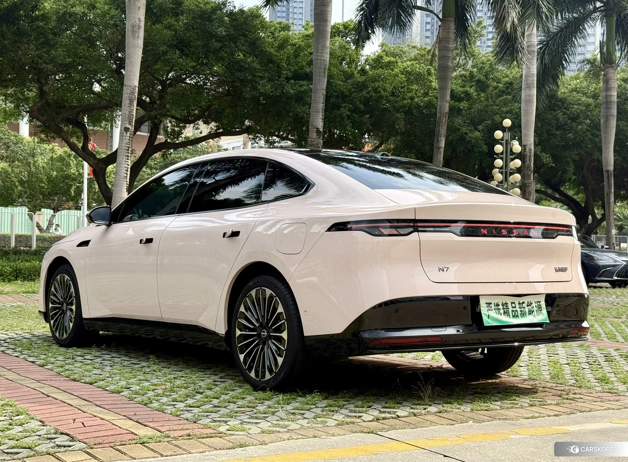 Nissan N7 id 4453141 из Китая 26