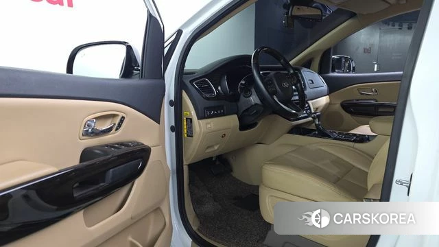 Kia The New Carnival id 4775957 из Кореи 33