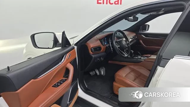 Maserati Levante id 3091005 из Кореи 20