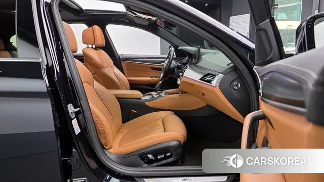 BMW 5 Series (G30) id 3701464 из Кореи 20