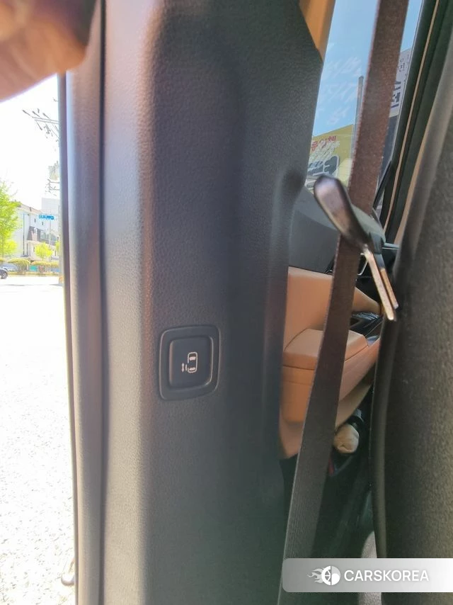 Kia Carnival 4th generation id 4212015 из Кореи 18