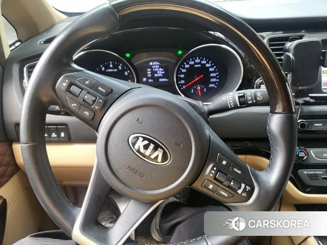 Kia The New Carnival id 4531080 из Кореи 19