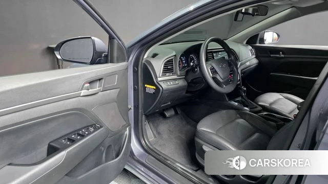 Hyundai Avante AD id 4587544 из Кореи 33