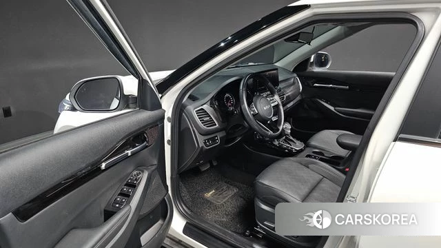 Kia Seltos id 4736124 из Кореи 35