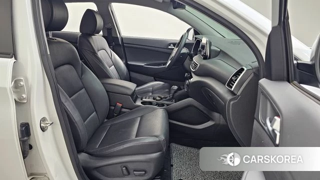Hyundai All New Tucson id 4416690 из Кореи 32