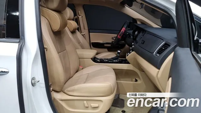 Kia The New Carnival id 2430889 из Кореи 20