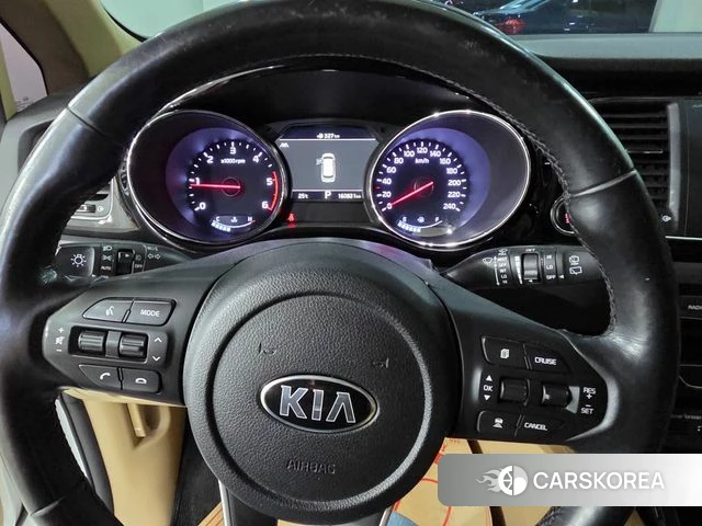Kia The New Carnival id 4900655 из Кореи 20