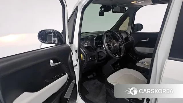 Kia The New Kia Ray EV id 3711352 из Кореи 21