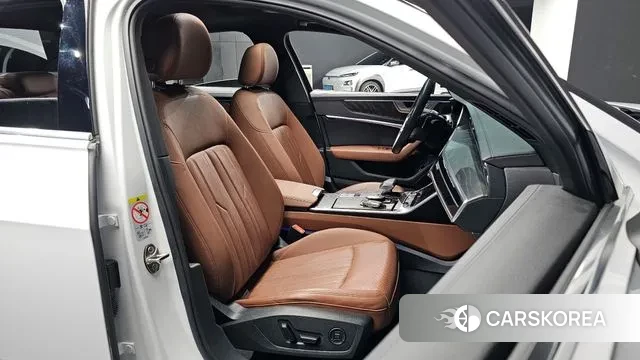 Audi A6 (C8) id 3539419 из Кореи 20