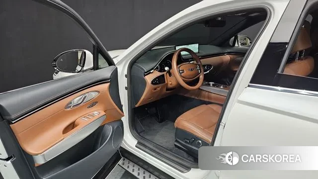 Genesis GV70 id 3186519 из Кореи 20