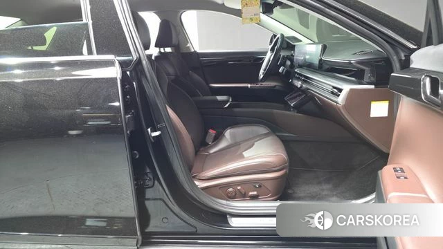 Hyundai Grandeur Hybrid (GN7) id 4308784 из Кореи 20