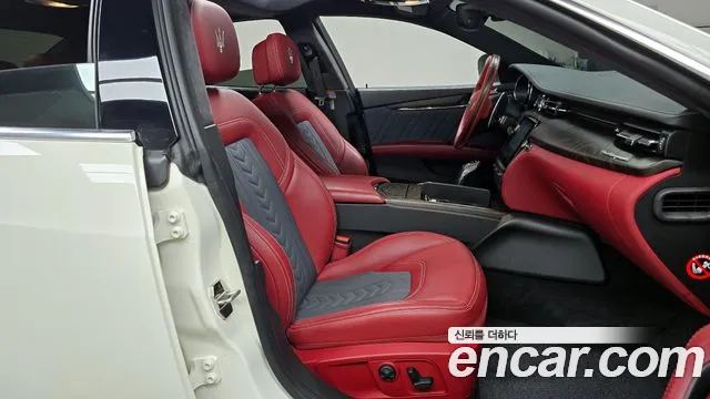 Maserati Quattroporte id 2430182 из Кореи 20