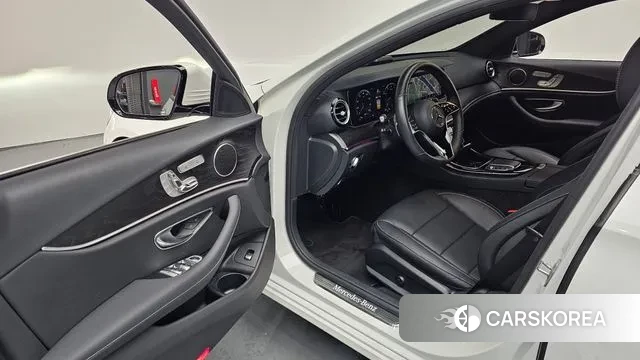 Mercedes-Benz E-Class W213 id 3477677 из Кореи 20