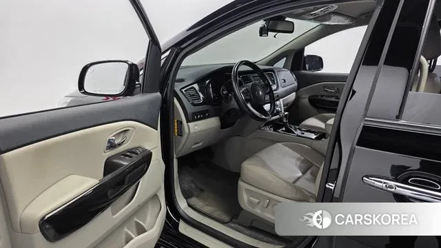 Kia The New Carnival id 3742100 из Кореи 20