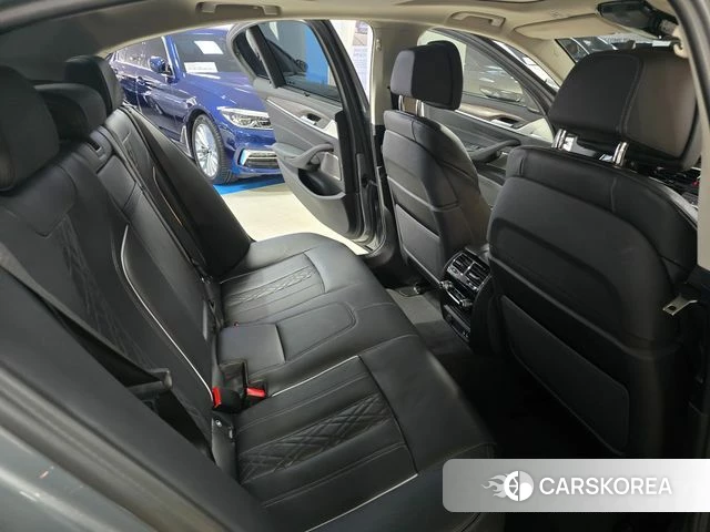 BMW 5 Series (G30) id 4330039 из Кореи 20