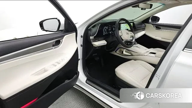 Hyundai The New Grandeur IG Hybrid id 3389490 из Кореи 20