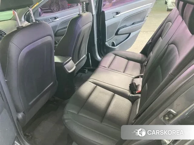 Hyundai The New Avante AD id 3368436 из Кореи 17