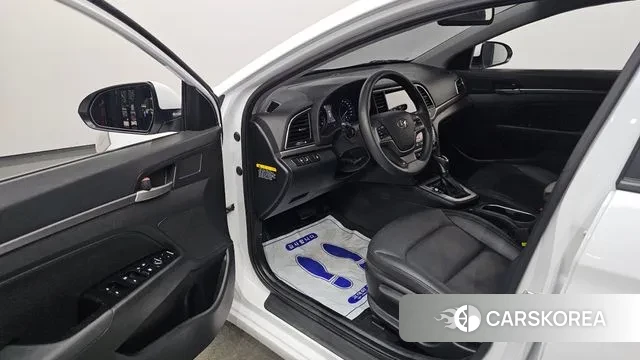 Hyundai Avante AD id 2971588 из Кореи 20