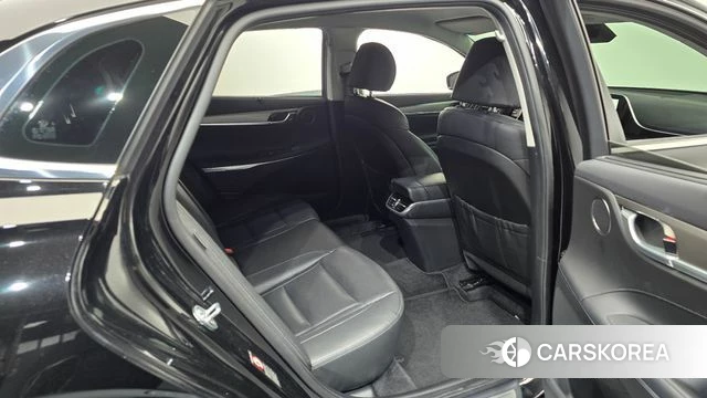 Hyundai The New Grandeur IG Hybrid id 4410295 из Кореи 34
