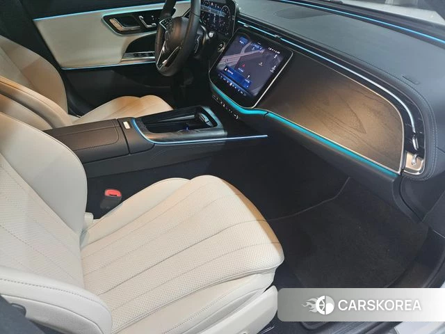 Mercedes-Benz E-Class W214 id 3841063 из Кореи 20