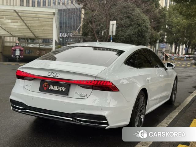 Audi A7 id 4260423 из Китая 10