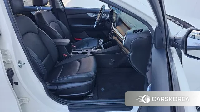 Kia The New K3 2nd generation id 3646106 из Кореи 20