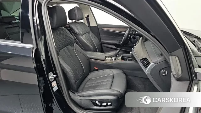 BMW 5 Series (G30) id 2984211 из Кореи 20