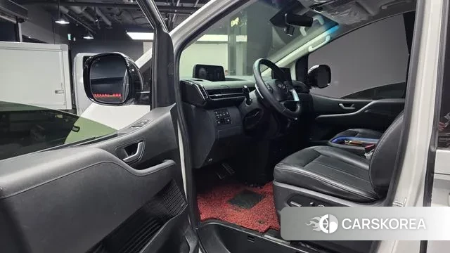 Hyundai Staria id 3788229 из Кореи 20