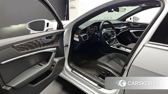 Audi A6 (C8) id 3011478 из Кореи 20