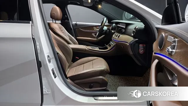 Mercedes-Benz E-Class W213 id 3655344 из Кореи 20