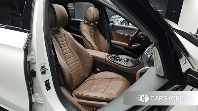 Mercedes-Benz E-Class W213 id 3753772 из Кореи 20