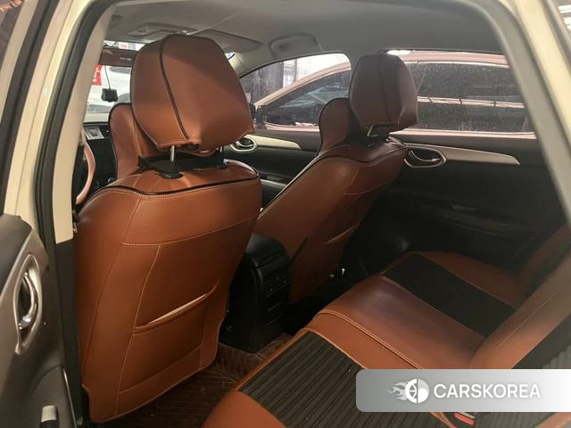 Nissan Xuan Yi id 4301212 из Китая 12