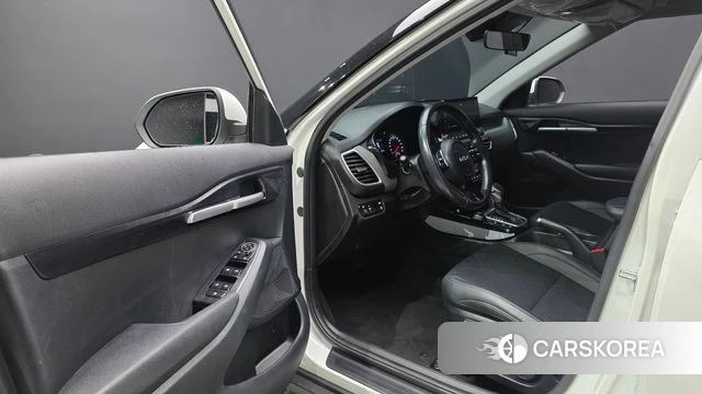 Kia Seltos id 4309260 из Кореи 30