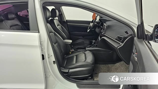 Hyundai The New Avante AD id 4647294 из Кореи 30