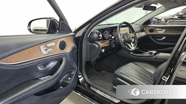 Mercedes-Benz E-Class W213 id 4520031 из Кореи 34