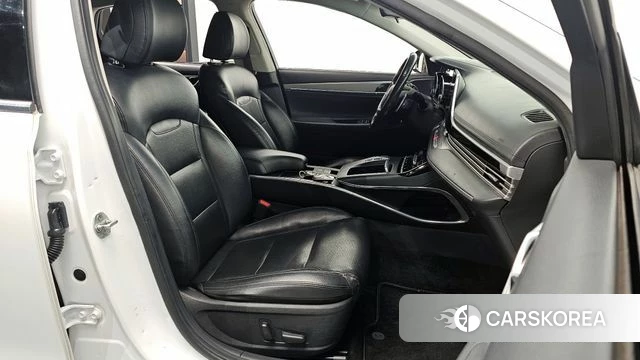 Hyundai The New Grandeur IG id 3813667 из Кореи 20