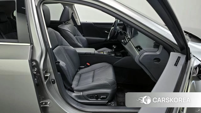 Lexus ES300h 7th generation id 3870433 из Кореи 20