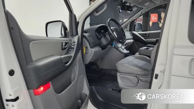 Hyundai The New Grand Starex id 3753585 из Кореи 20