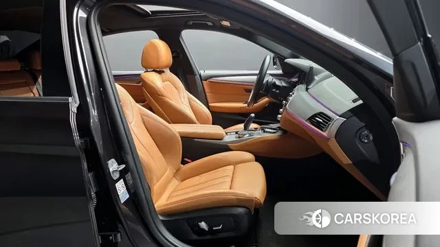 BMW 5 Series (G30) id 3574184 из Кореи 20