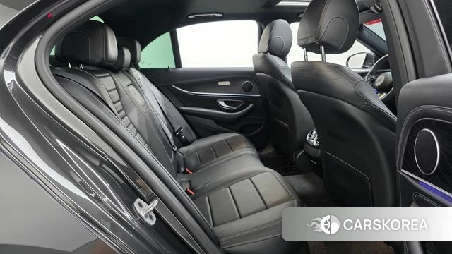 Mercedes-Benz E-Class W213 id 4676641 из Кореи 31