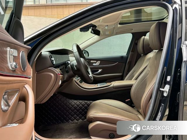 Mercedes-Benz E-class id 4213466 из Китая 15
