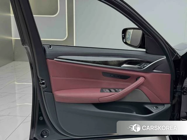 BMW 5 series id 4300209 из Китая 18