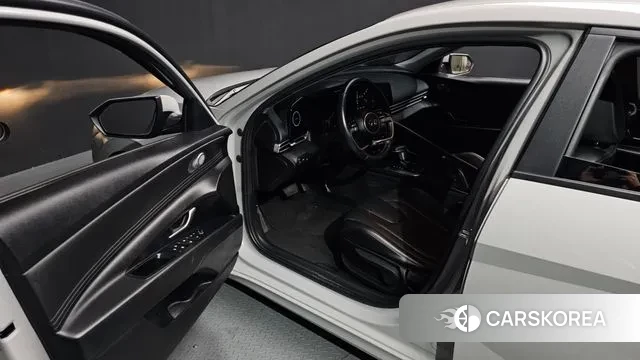 Hyundai Avante (CN7) id 3512880 из Кореи 20