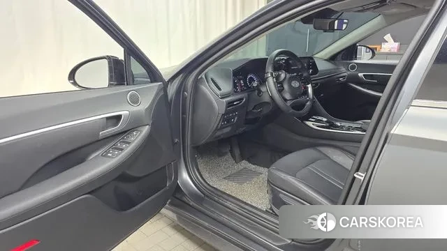 Hyundai Sonata (DN8) id 3696675 из Кореи 20