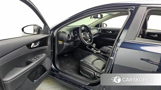 Kia Come New K3 id 3844118 из Кореи 20