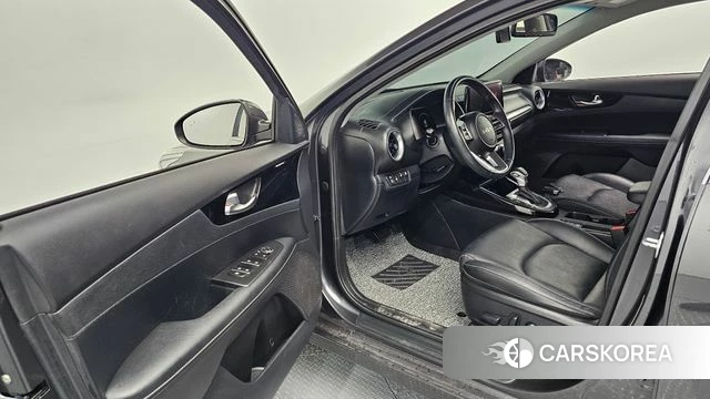 Kia The New K3 2nd generation id 4223864 из Кореи 31