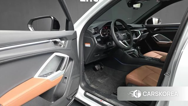Audi Q3 (F3) id 4354076 из Кореи 32