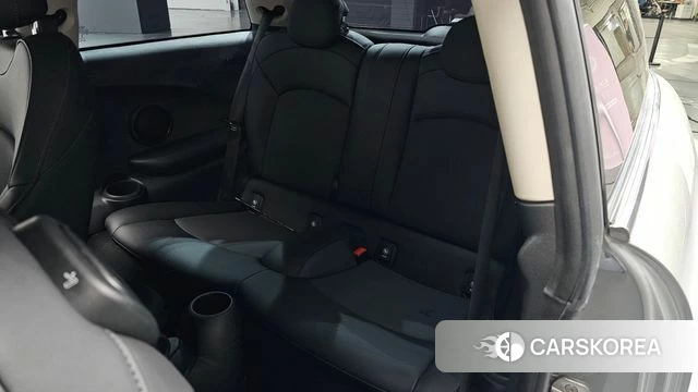 Mini Cooper id 4283160 из Кореи 32