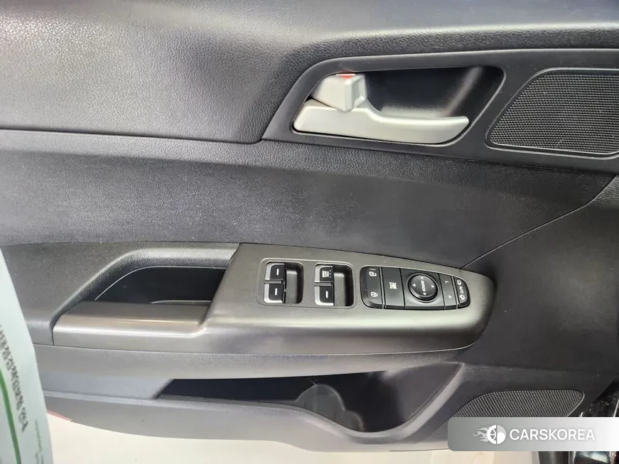 Kia Sportage The Bold id 2117739 из Кореи 19