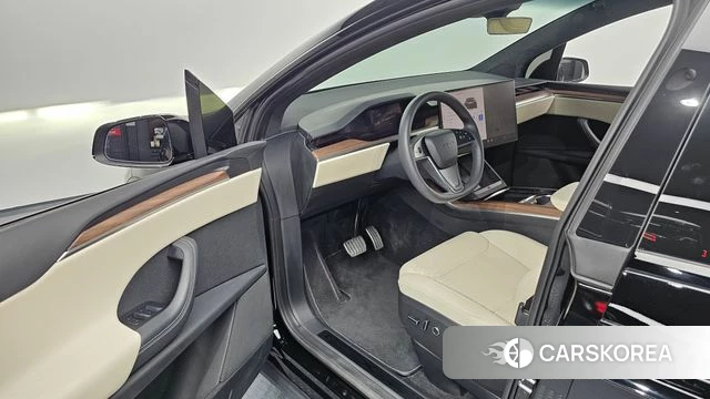 Tesla Model X id 4523346 из Кореи 38